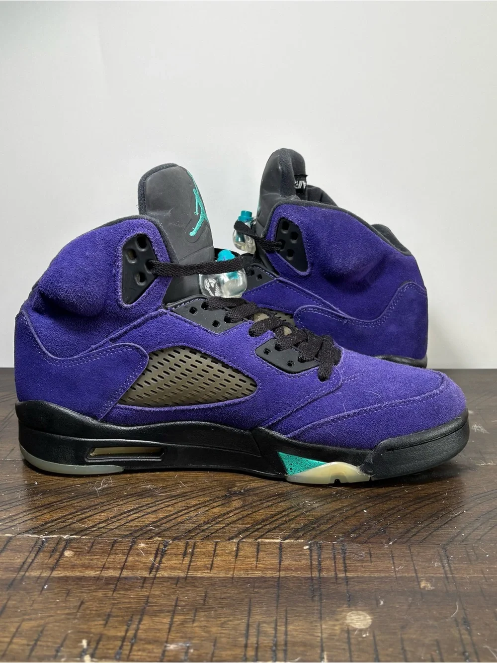 Air Jordan 5 Retro “Alternate Grape” Sneakers